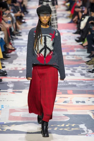 Look 6